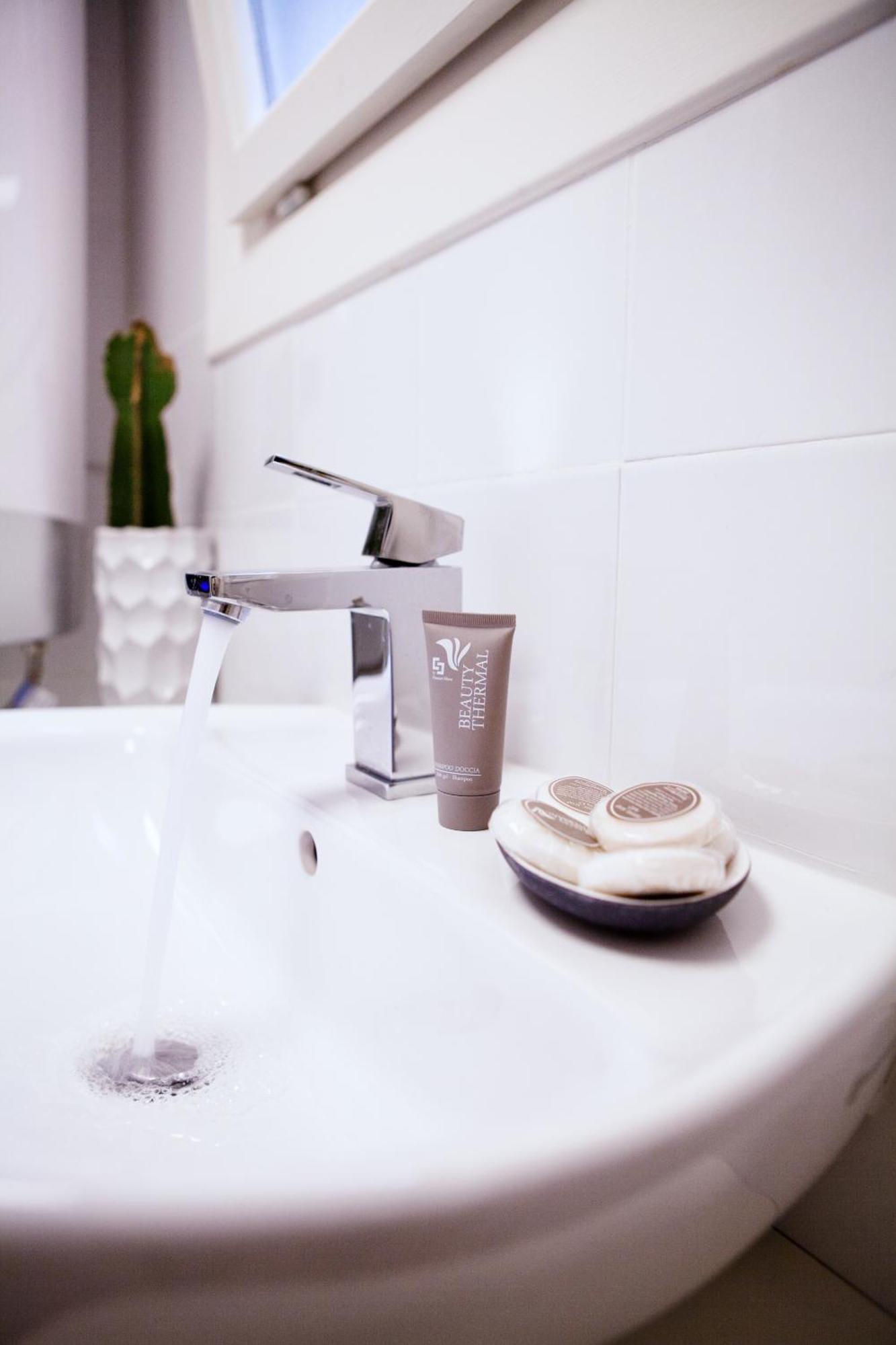 Palazzo Marigliano - Serviced Apartments Neapol Pokoj fotografie